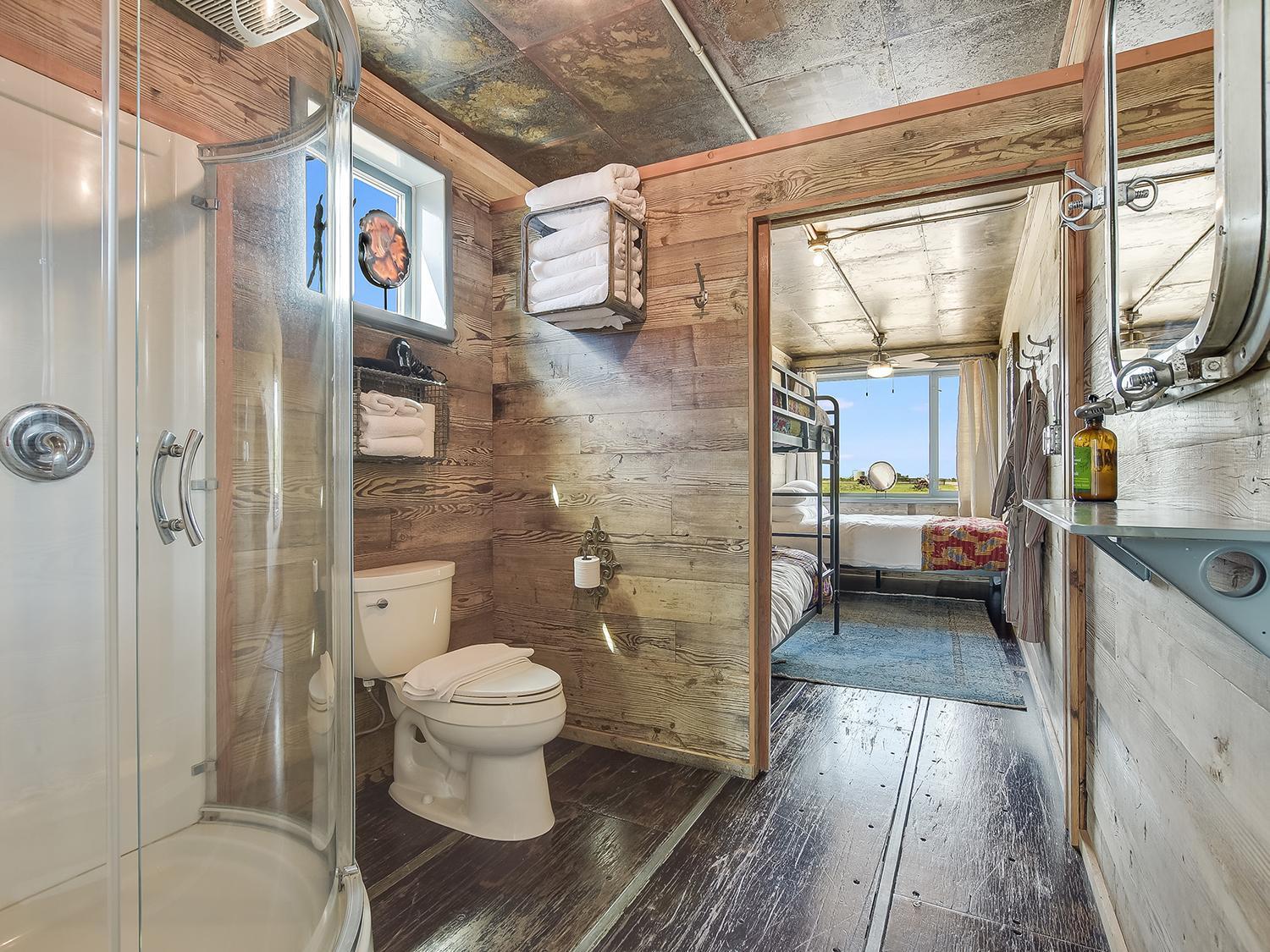 Flophouze Shipping Container Hotel Round Top Room photo